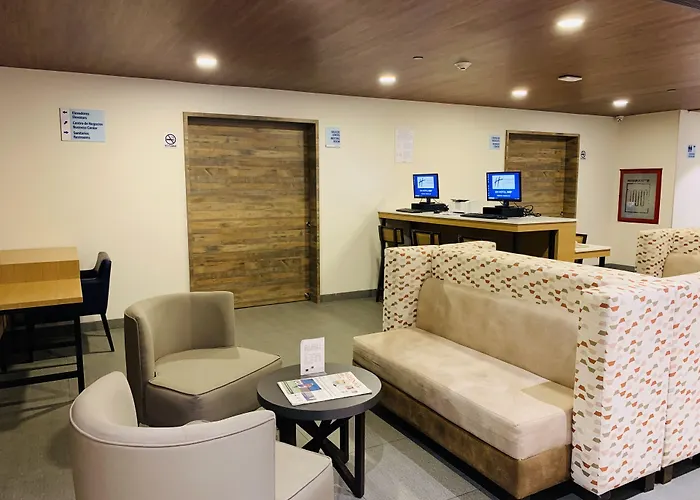 酒店 萨米尔广场酒店
