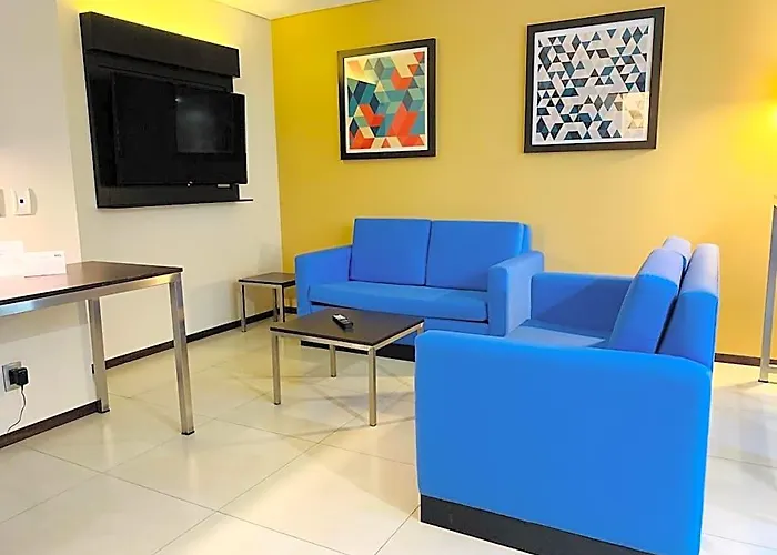 Express - Basilica By Ihg 4*