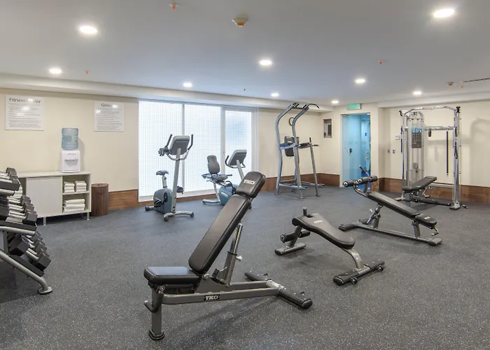 萨米尔广场酒店 酒店